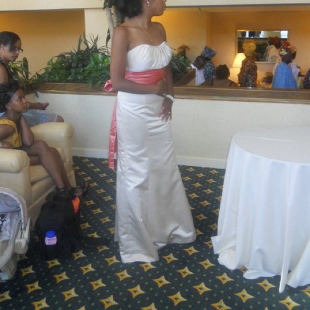 Bill Levfoff Gown